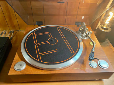 hifi cabinet co Logo Outline - Felt Slip Mat